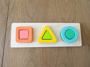 Lovevery Geo Shape Realist Puzzle Triangle Square Circle Montessori